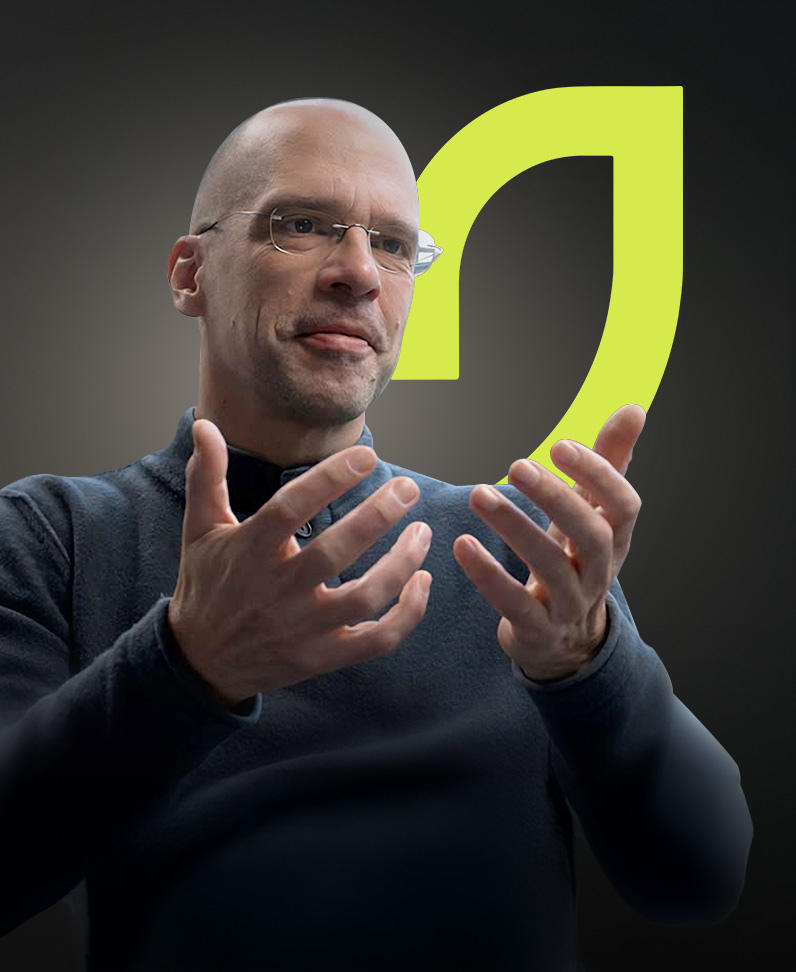 Das Bild zeigt Dr. Dirk Gratzel, Vorstand des Vereint Mehr.Wert e.V.